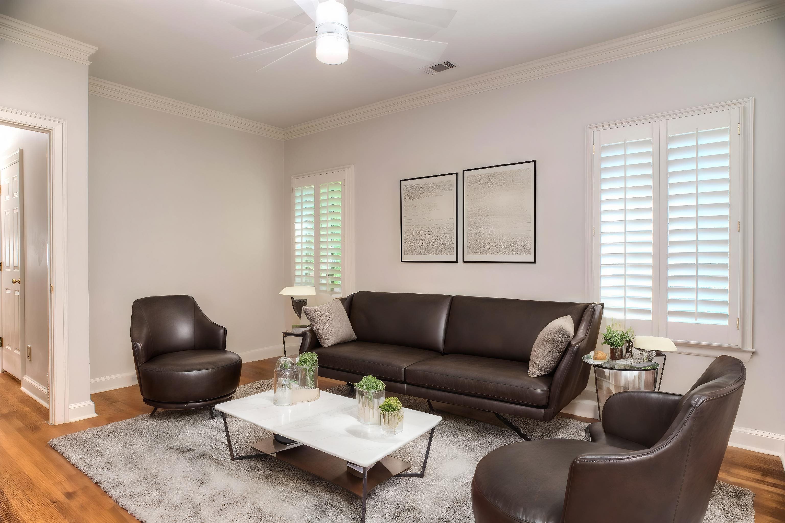 479 E RACQUET CLUB PL Unit: 479