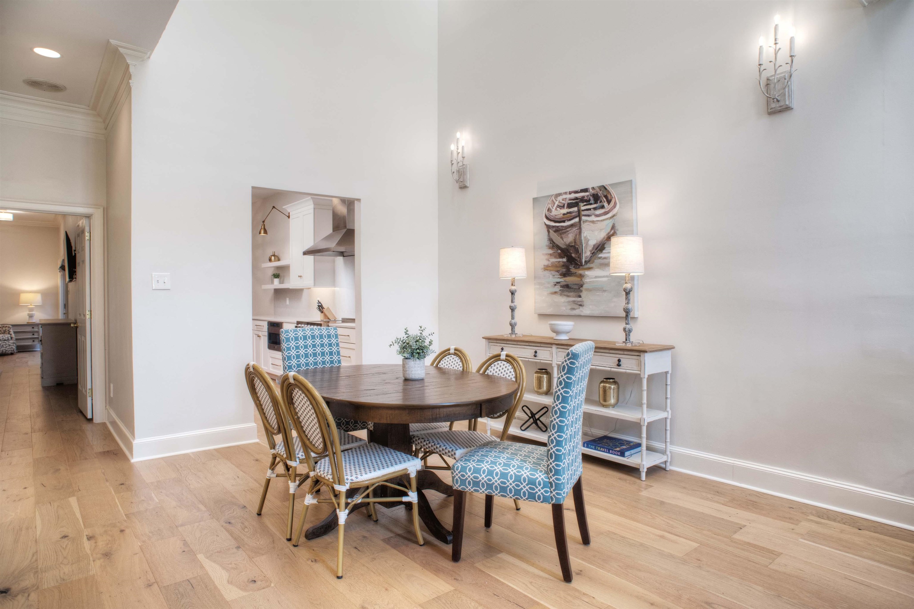 479 E RACQUET CLUB PL Unit: 479