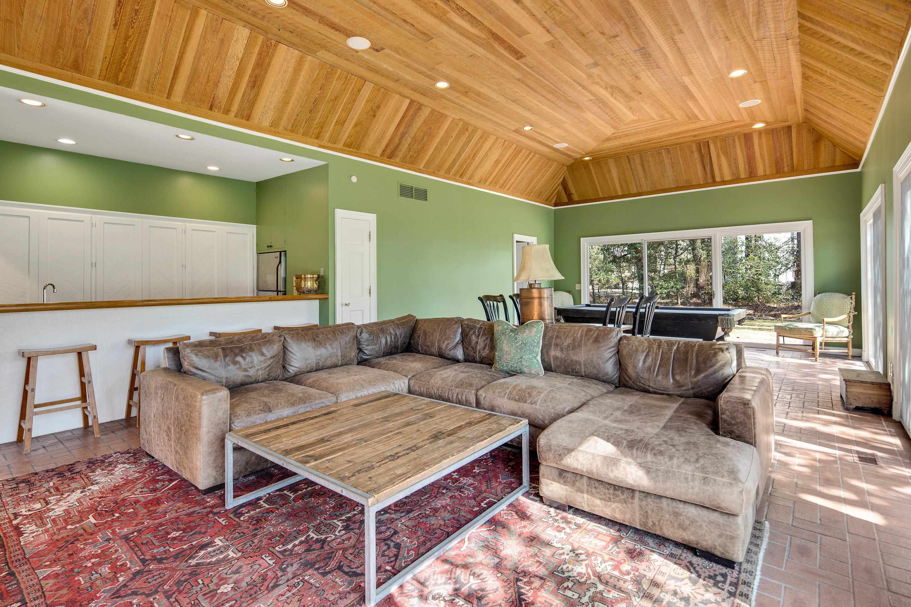4411 NORMANDY RD