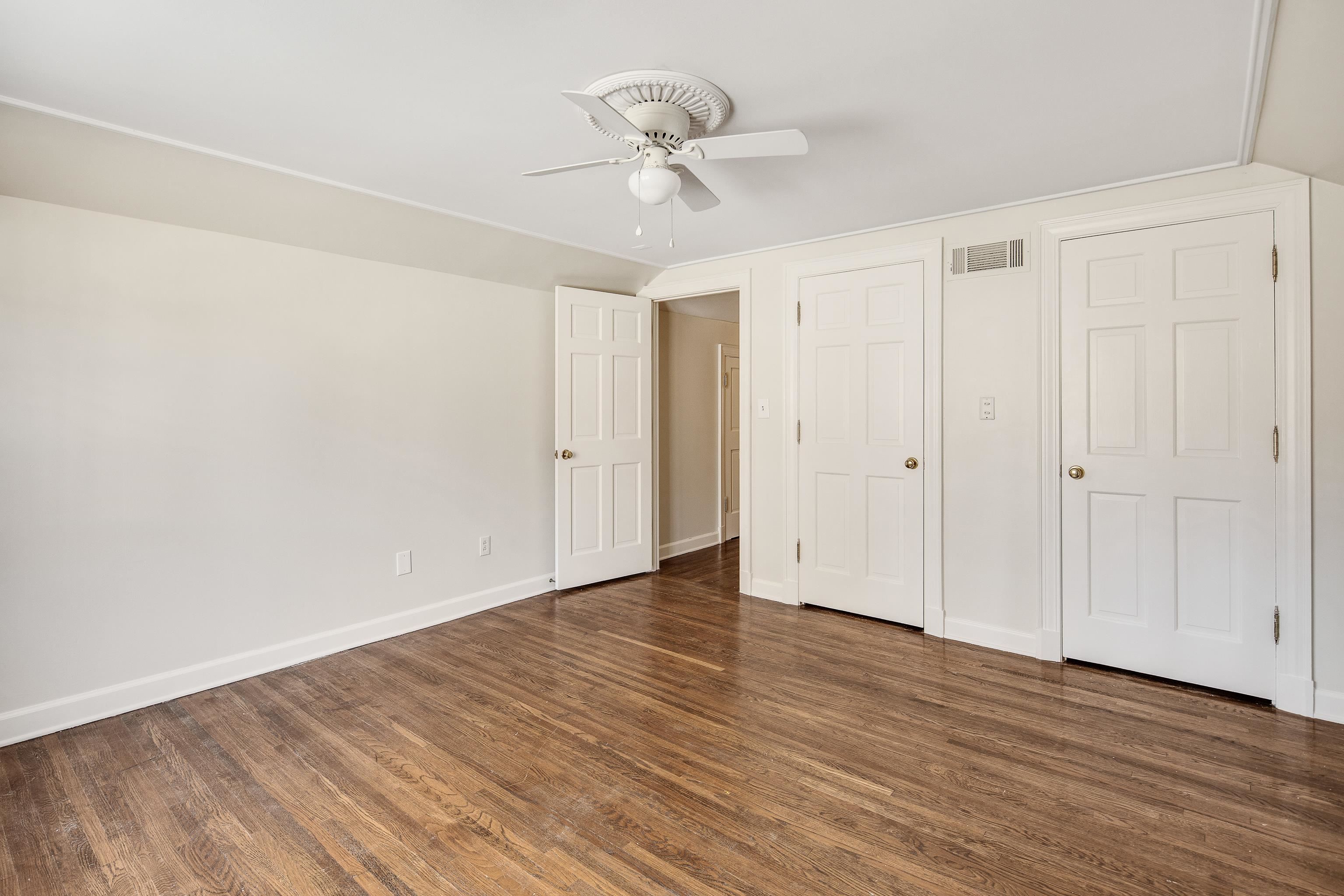 4411 NORMANDY RD