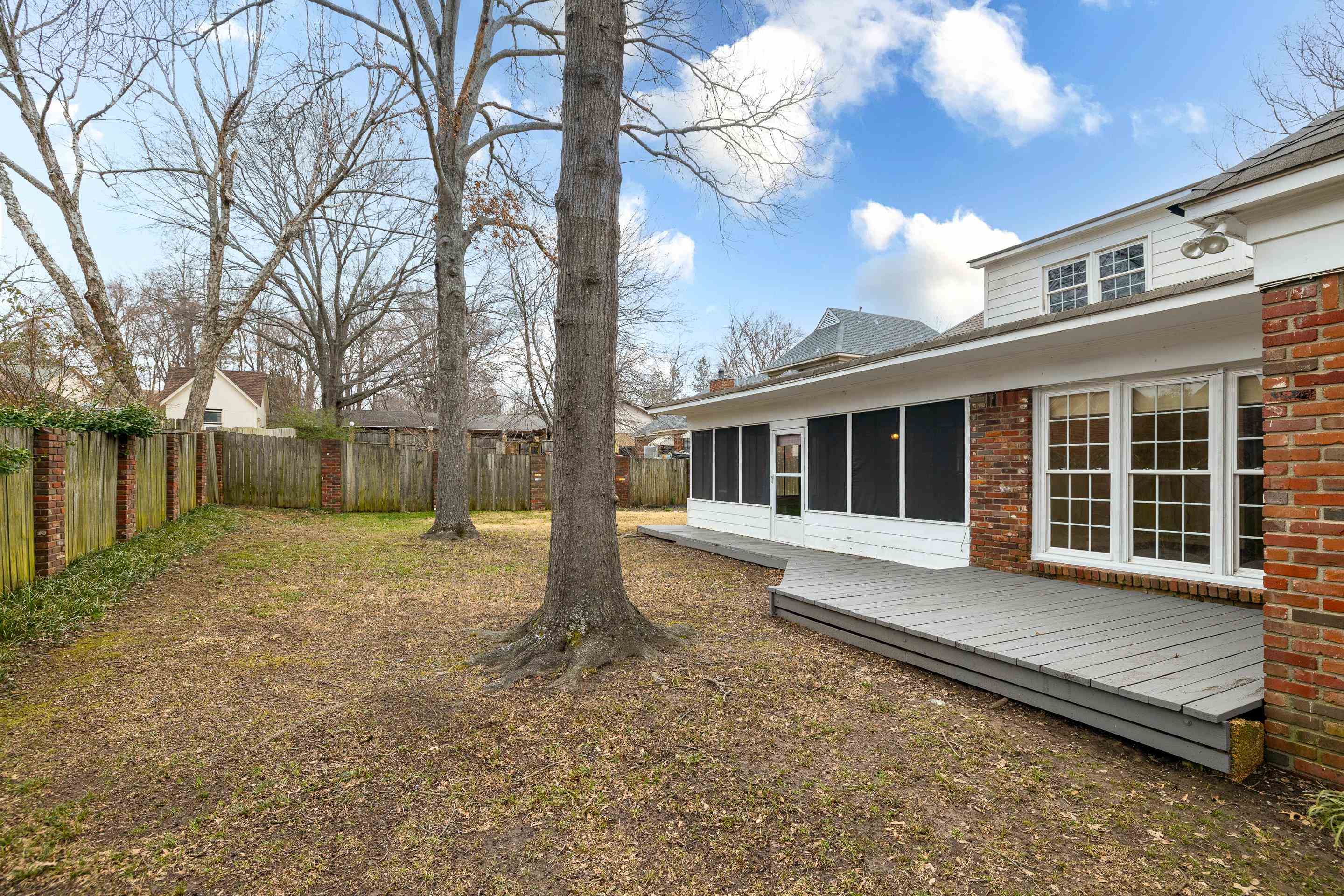 3523 COUNTY GATE RD