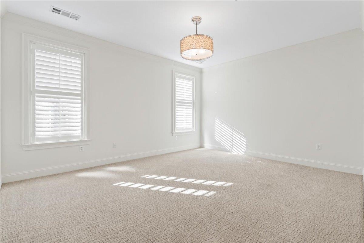 3520 CENTRAL AVE Unit: 404