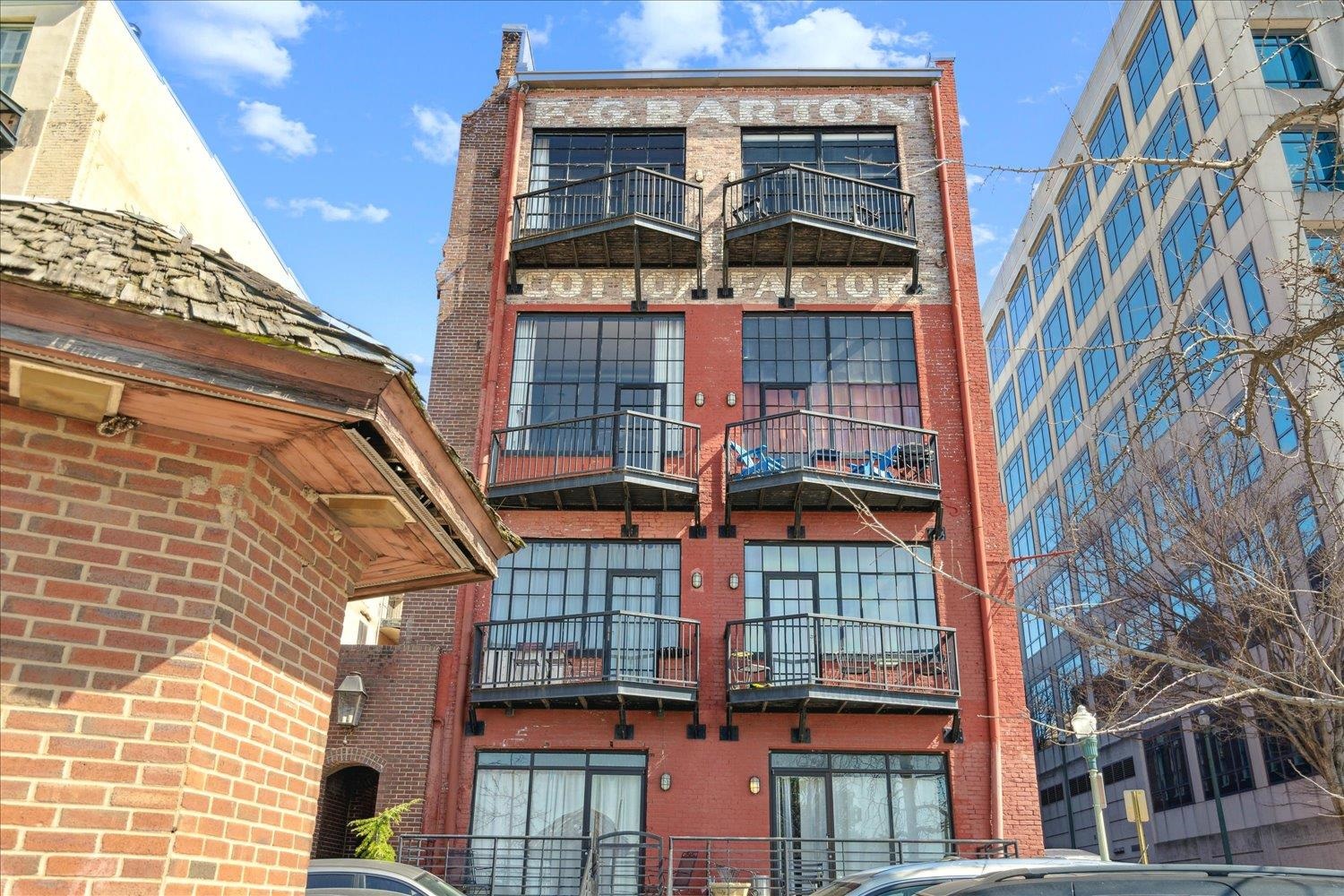 50 GAYOSO AVE Unit: 401