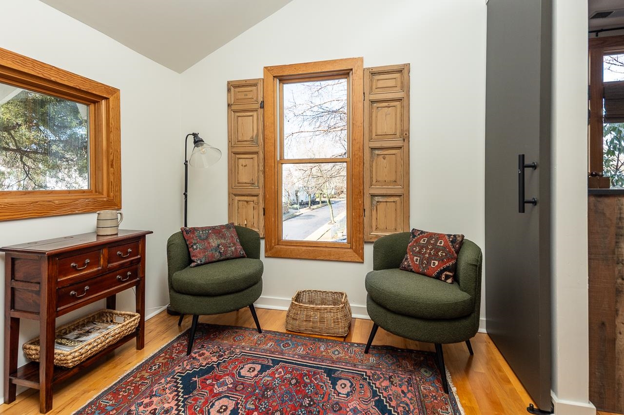 186 HARBOR ISLE CIR N