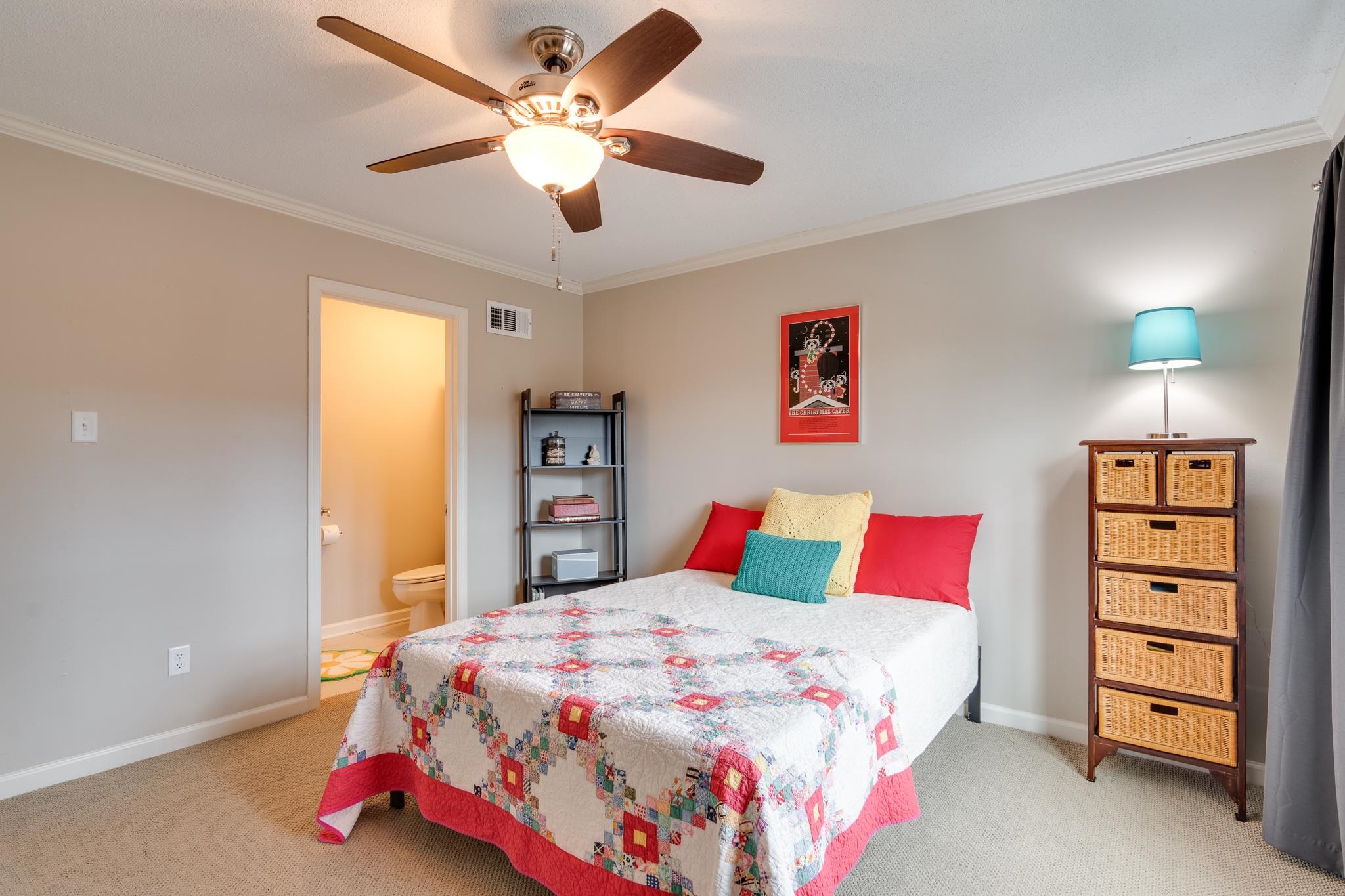 513 PEABODY SQ Unit: 513