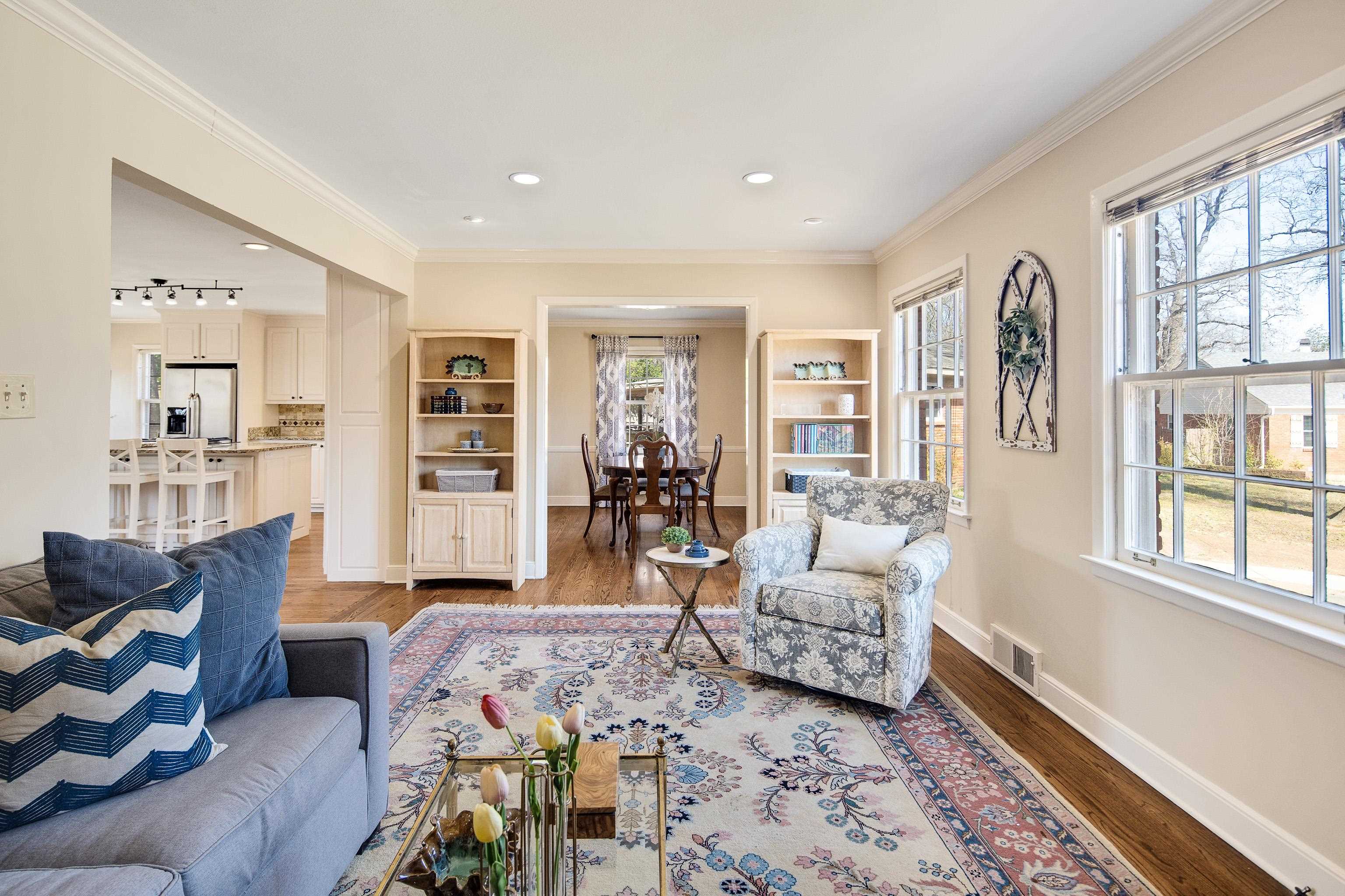 503 EASTBOURNE PL