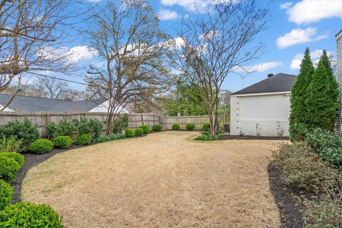 4138 LONG LEAF DR