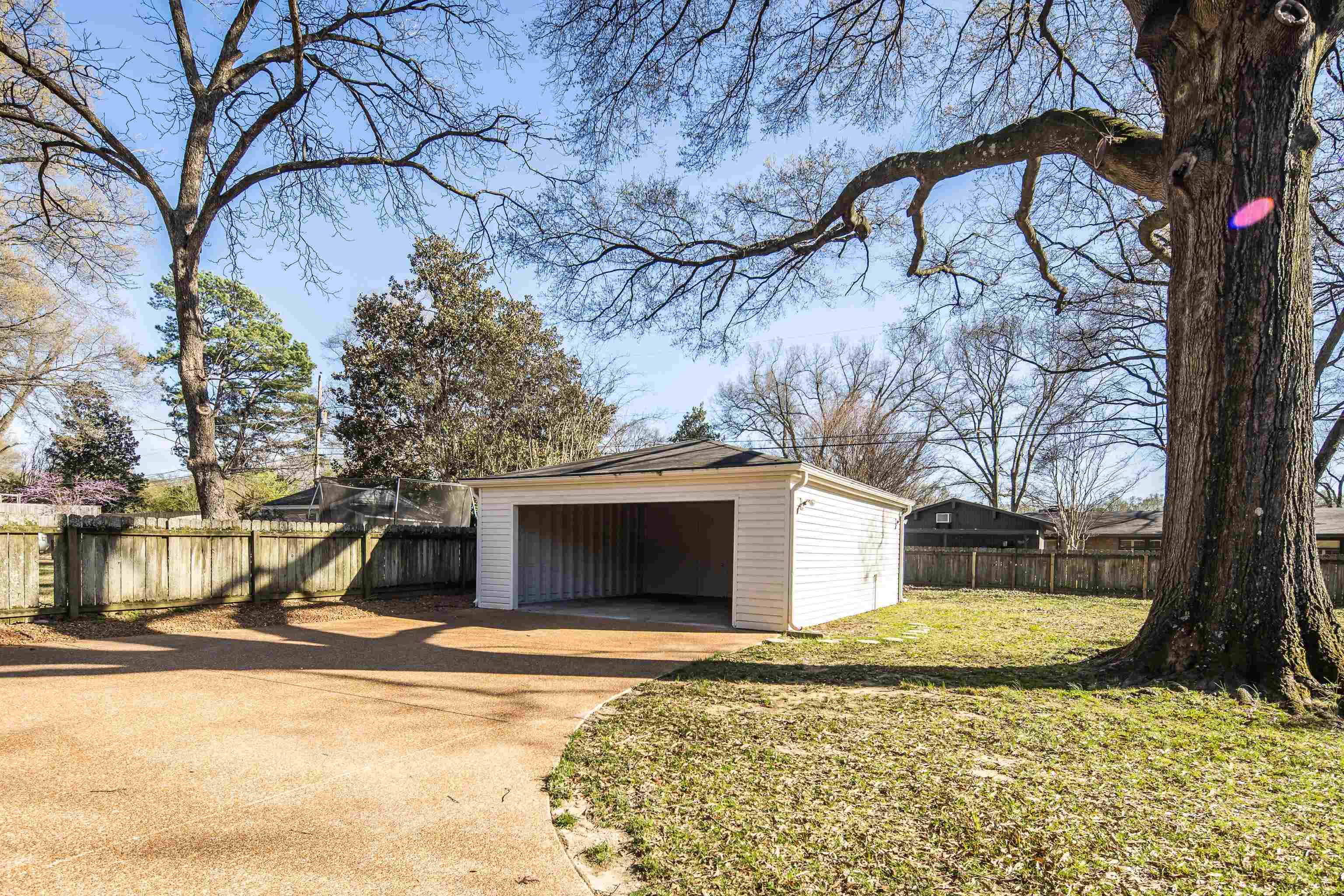 5369 PECAN GROVE LN