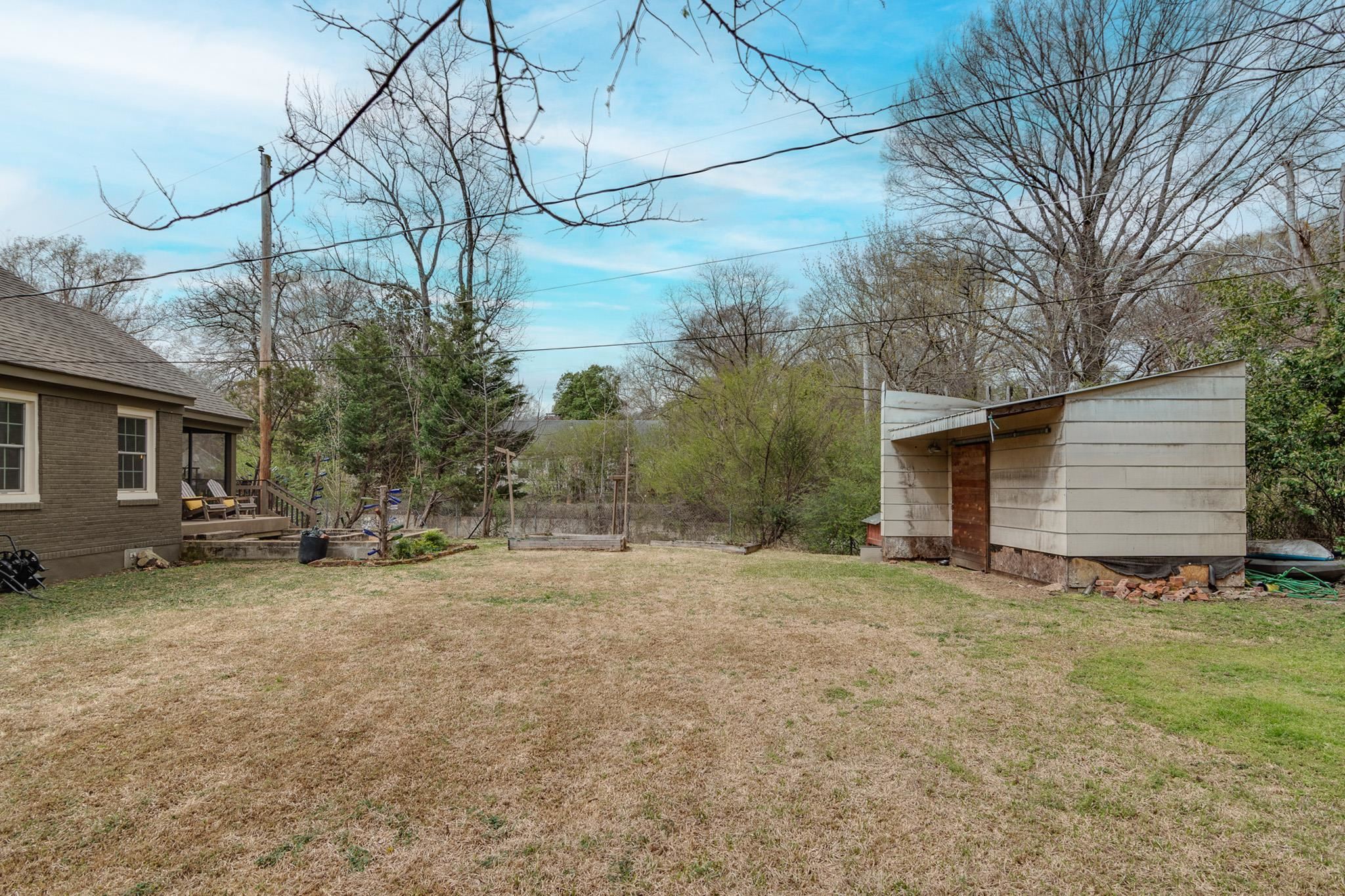 3840 DOUGLASS AVE