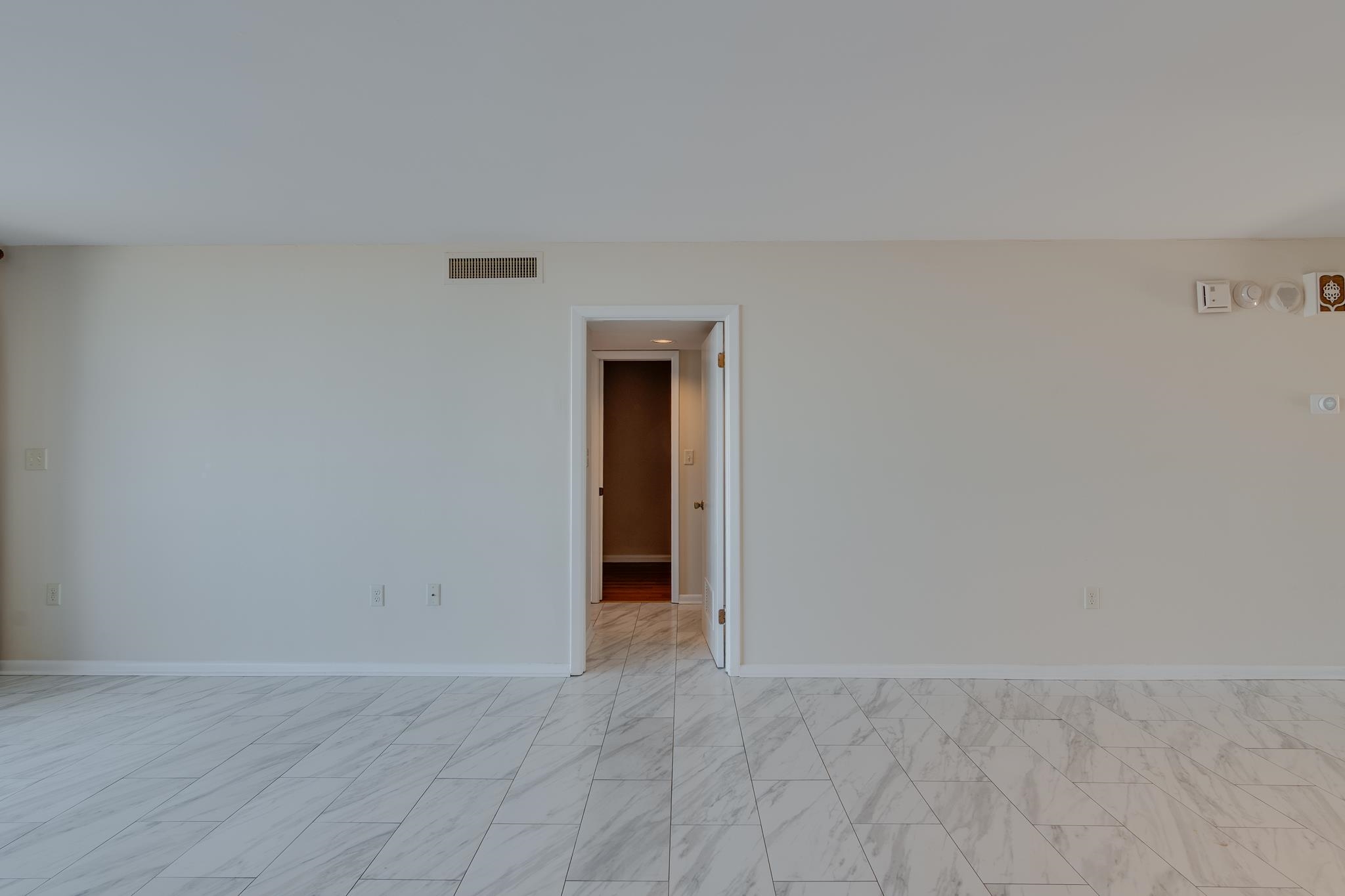 200 WAGNER PL Unit: 605