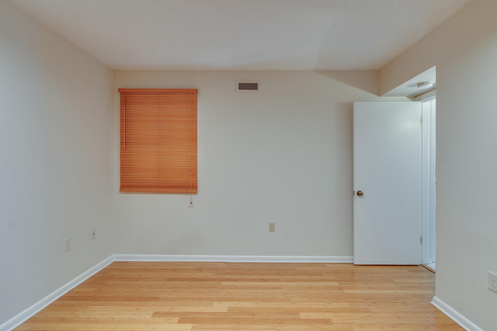200 WAGNER PL Unit: 605