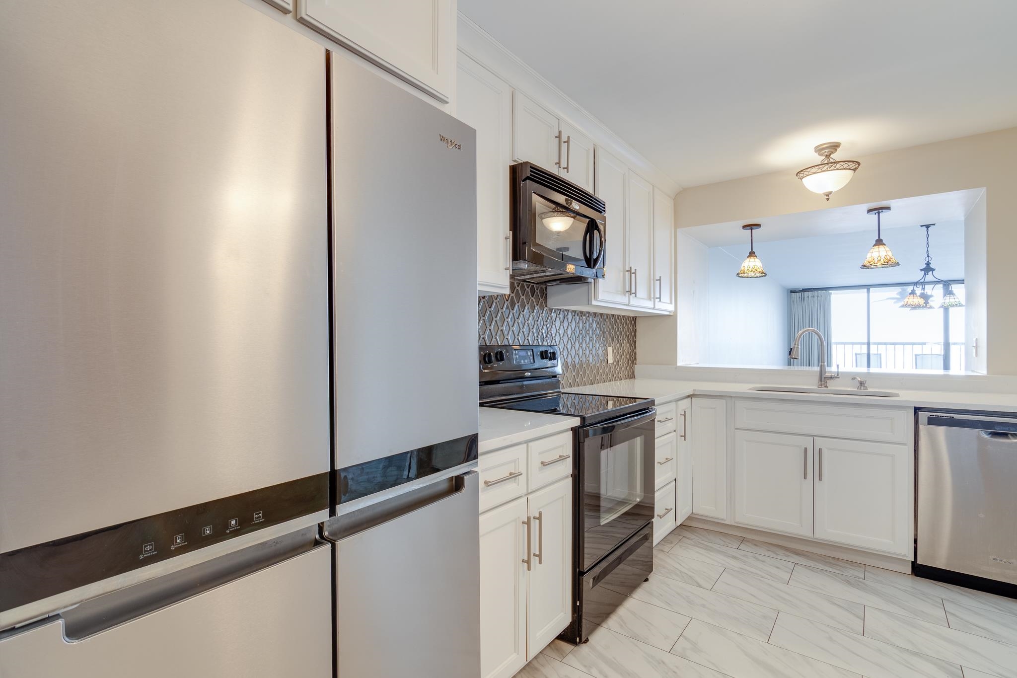 200 WAGNER PL Unit: 605