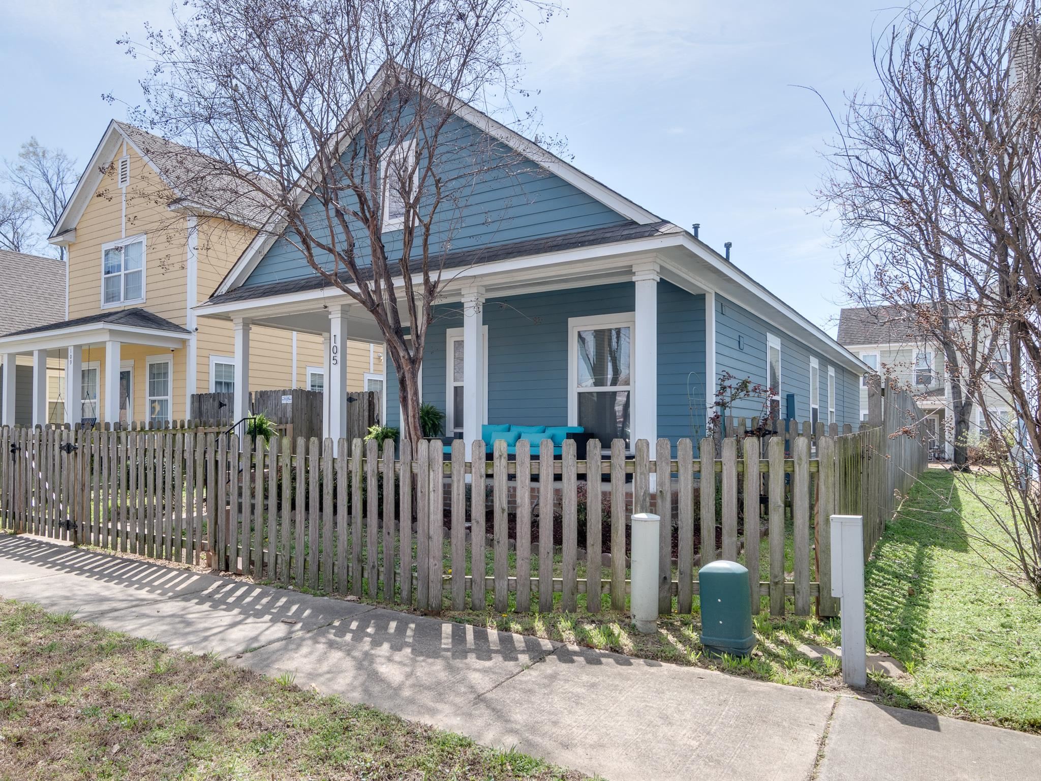 105 LOONEY AVE