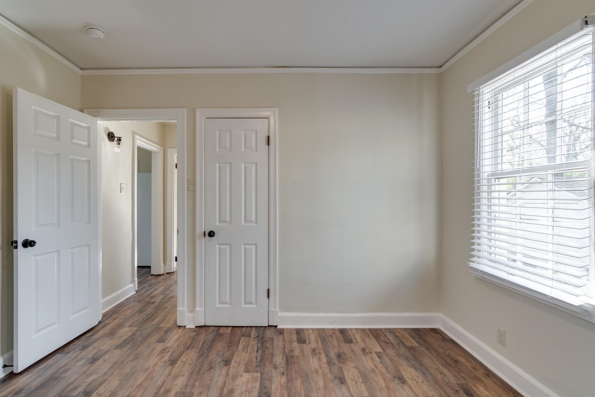 3131 DOUGLASS AVE