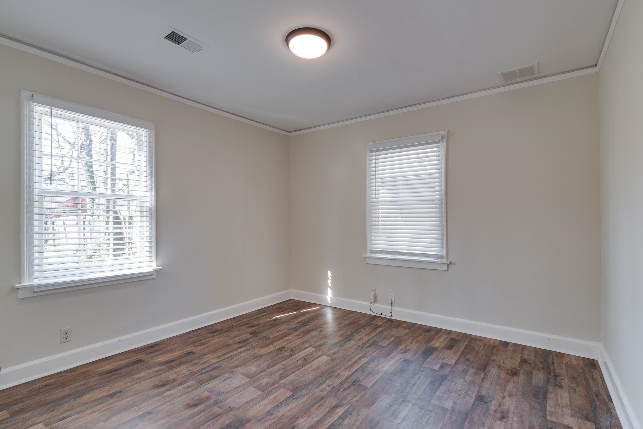 3131 DOUGLASS AVE