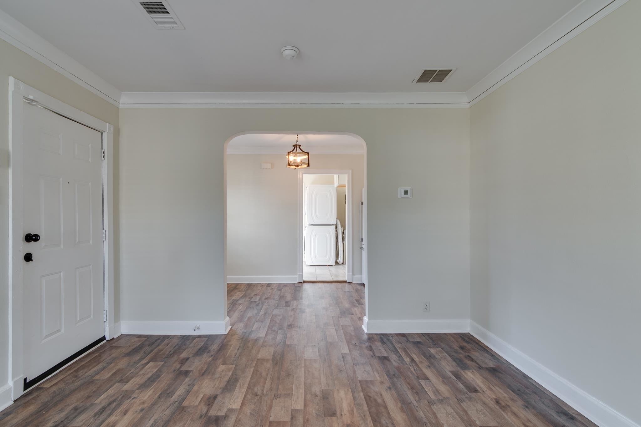 3131 DOUGLASS AVE