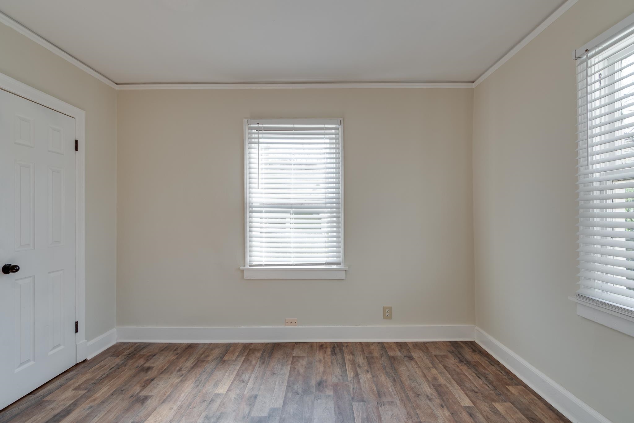 3131 DOUGLASS AVE