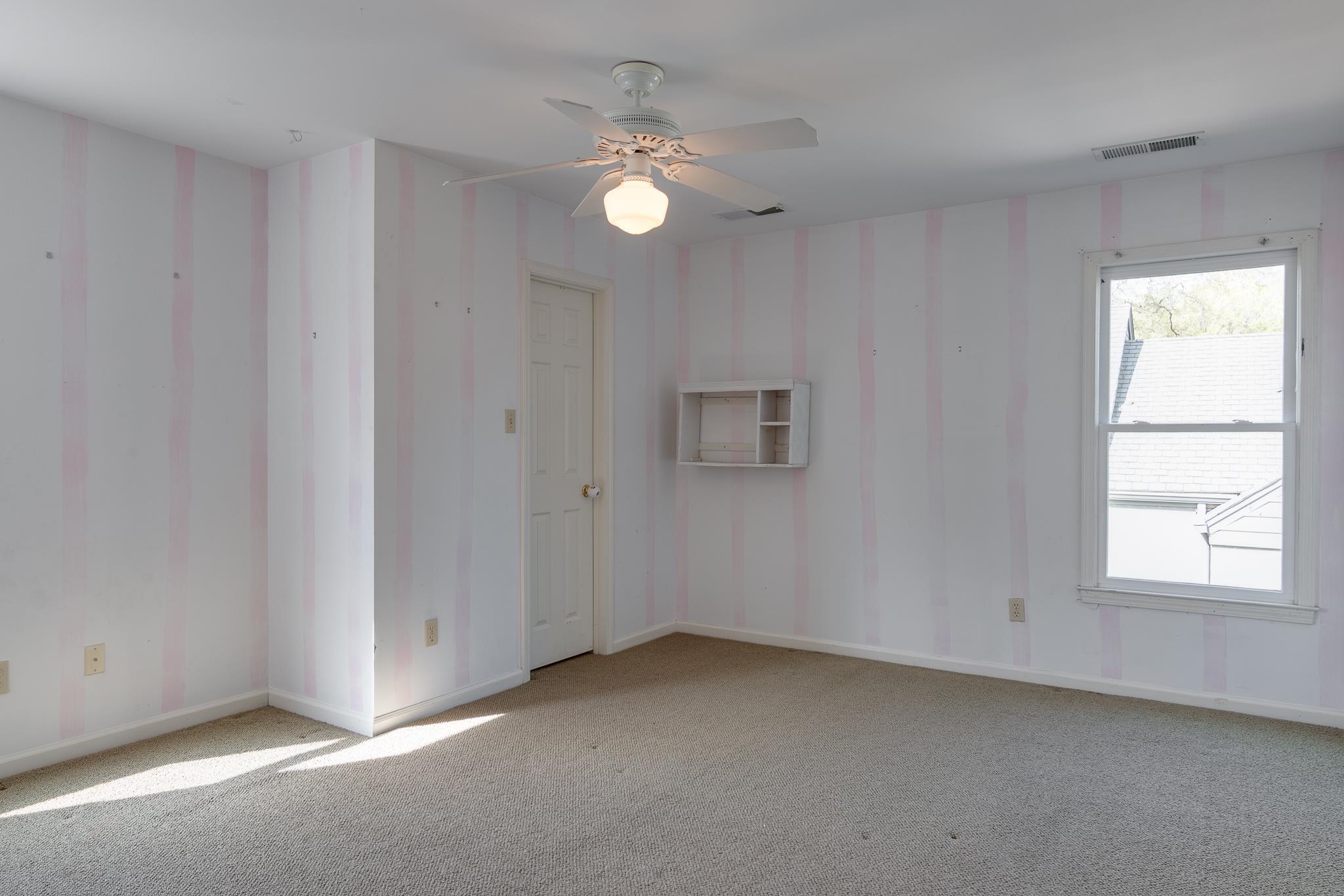 4211 GRANDVIEW AVE
