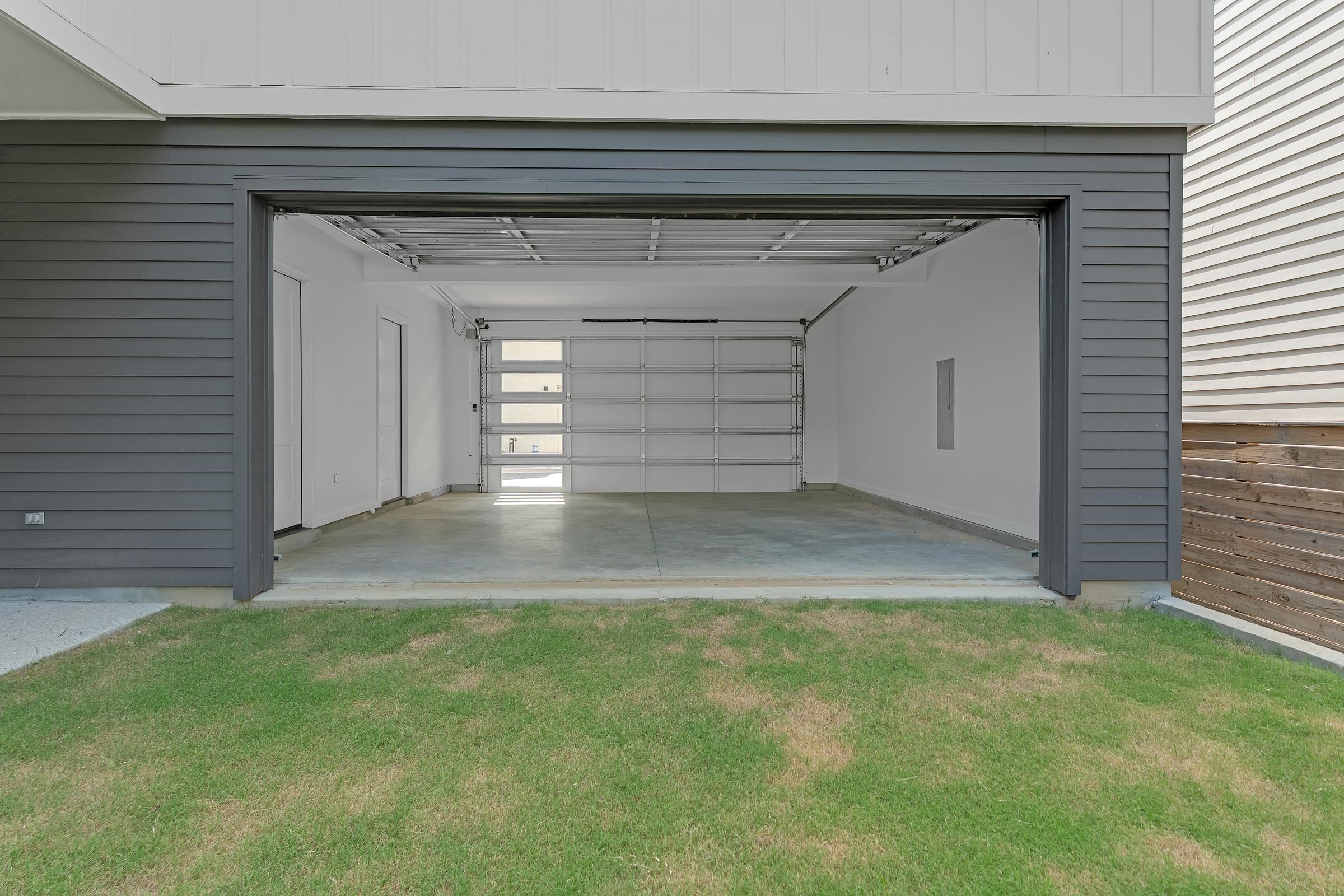 764 CARNES STATION CV