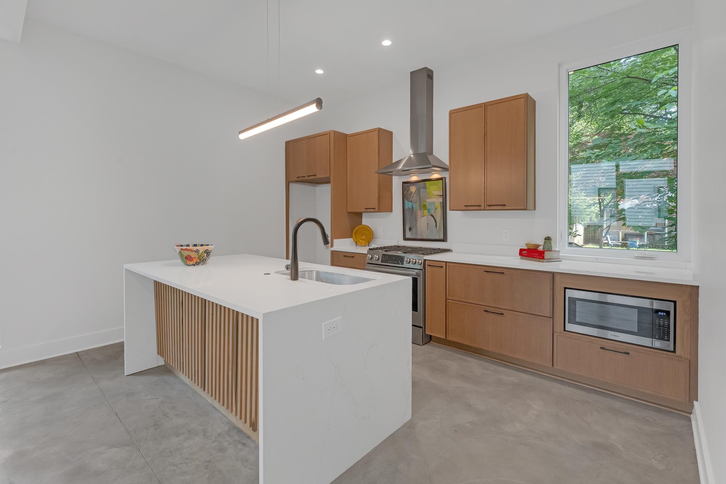 764 CARNES STATION CV