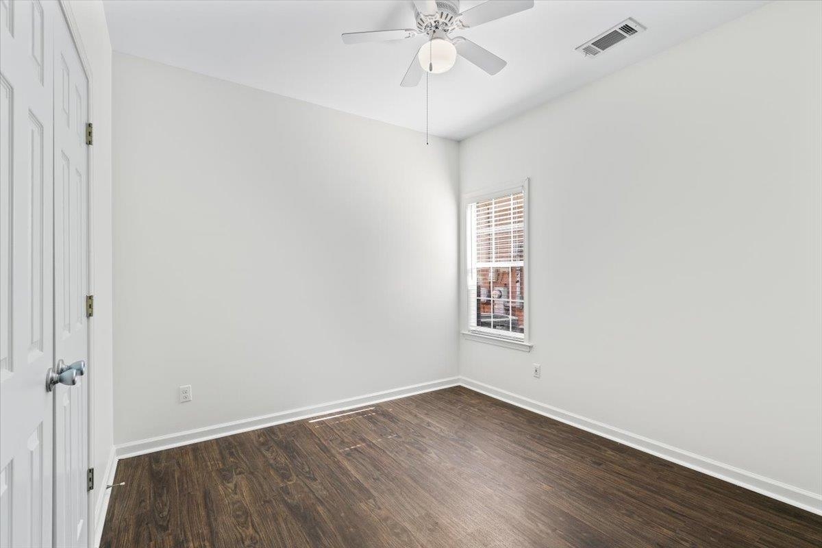 374 FOUNTAIN RIVER DR