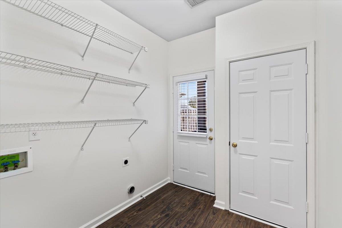 374 FOUNTAIN RIVER DR