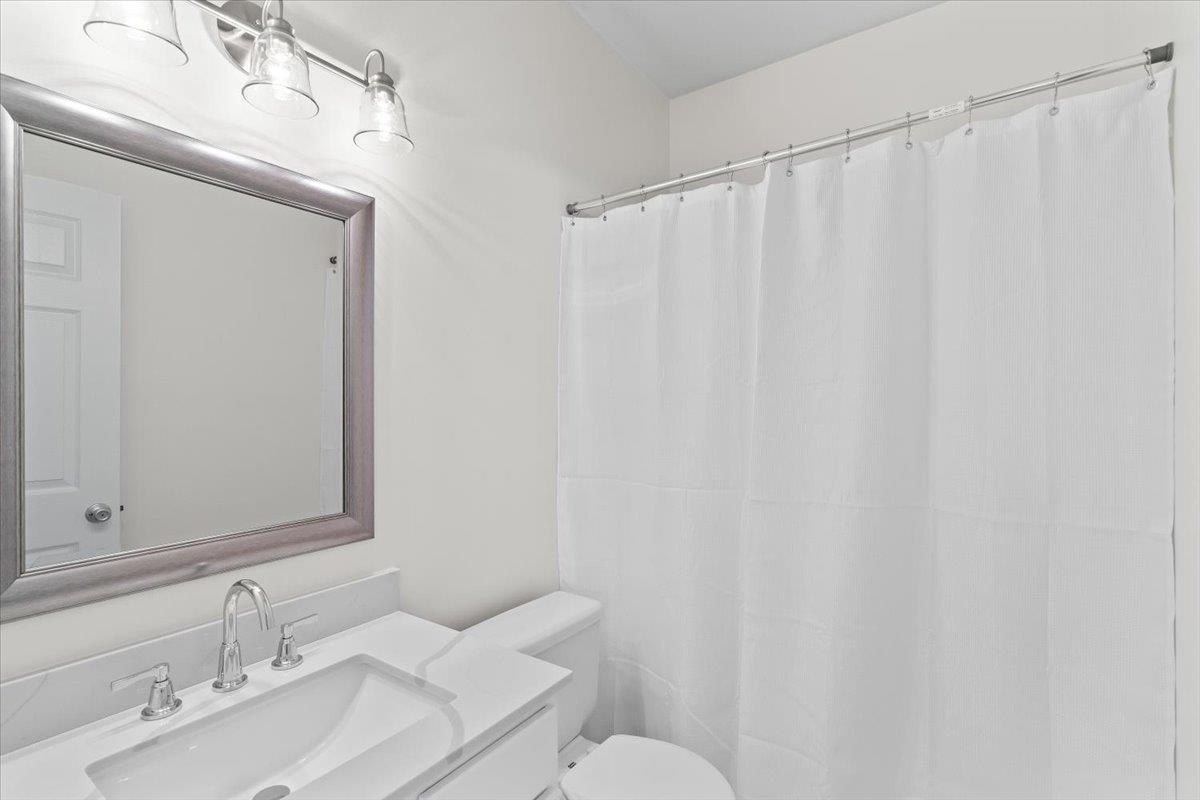 374 FOUNTAIN RIVER DR