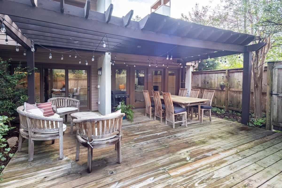 259 AVIVA DR