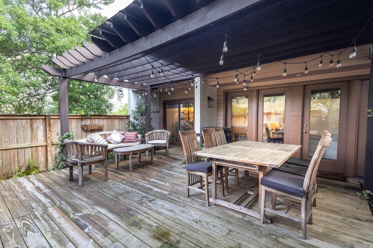 259 AVIVA DR