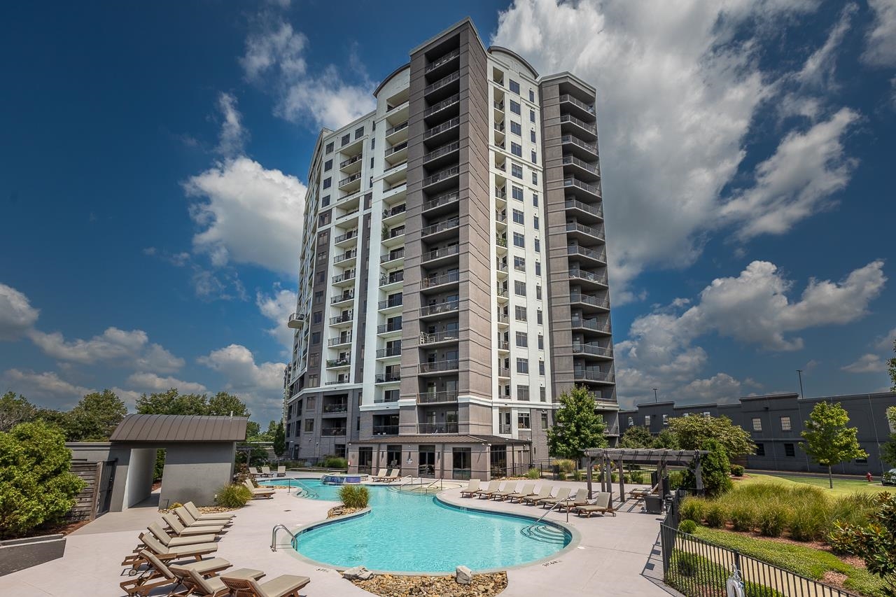 717 RIVERSIDE DR Unit: 506
