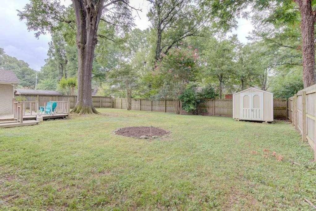 4811 MOCKINGBIRD LN
