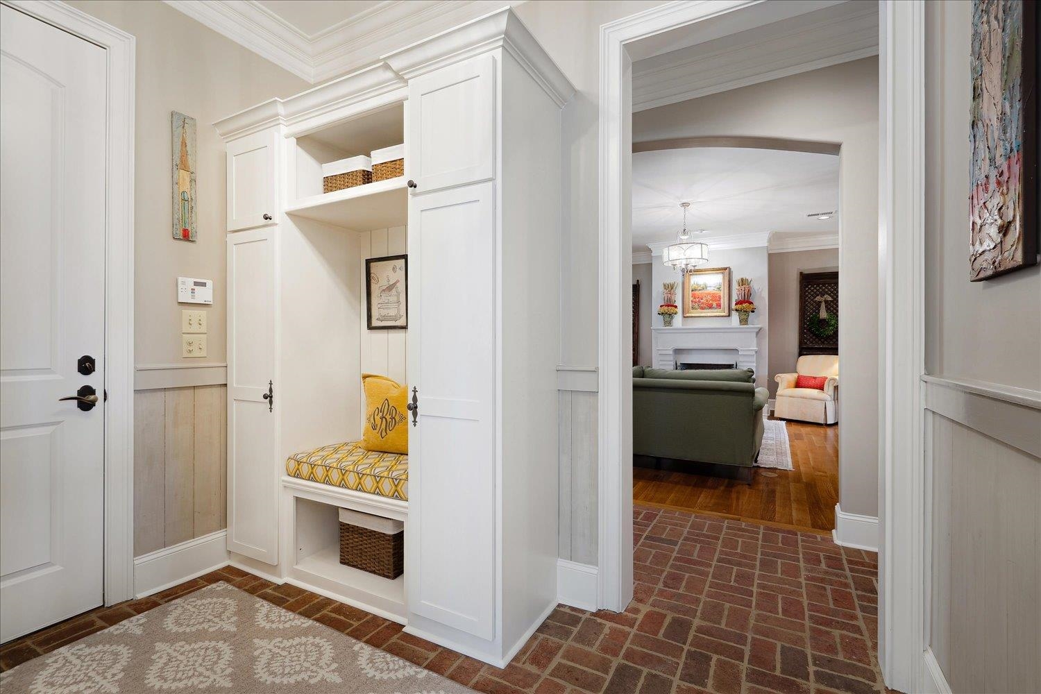 9113 ORLEANS WALK CV