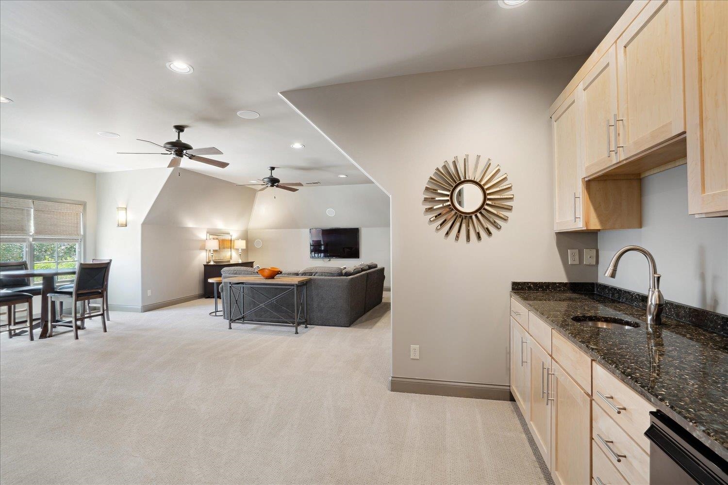 9113 ORLEANS WALK CV