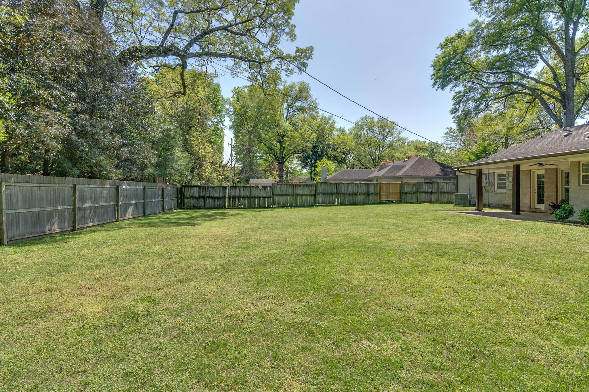 450 CECILIA DR