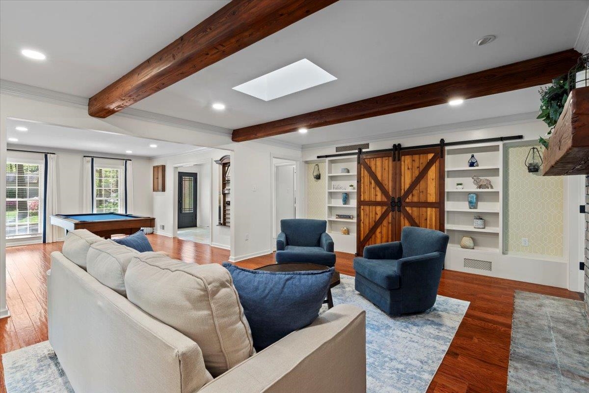 2445 CEDAR DALE DR