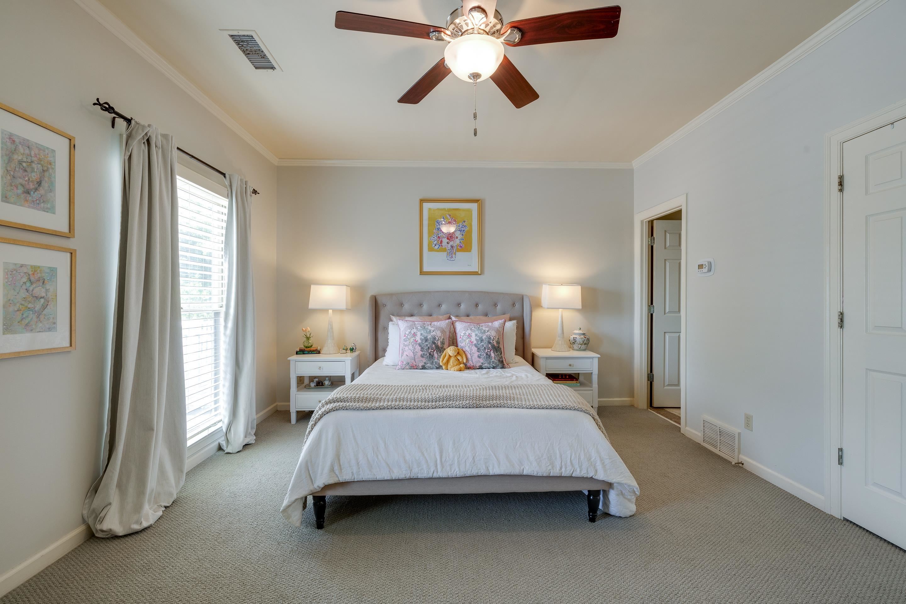 925 HARBOR VIEW DR