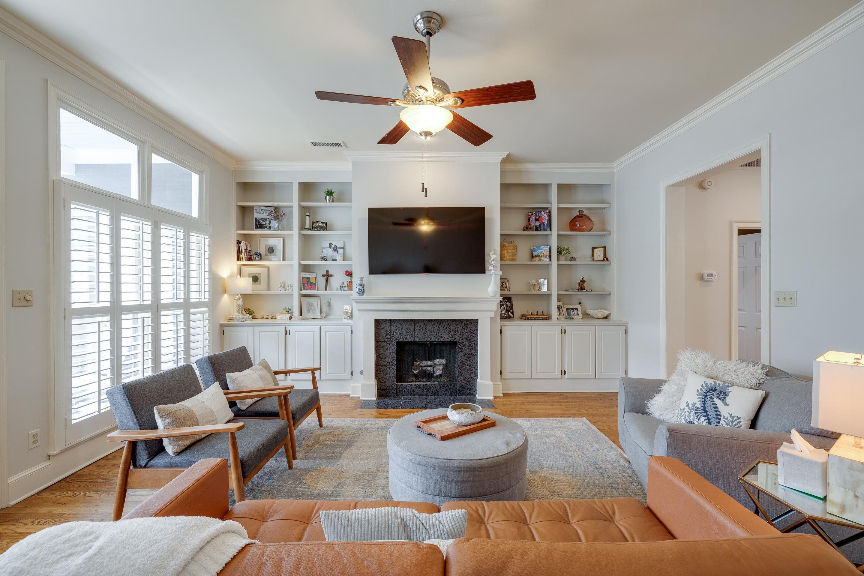 925 HARBOR VIEW DR