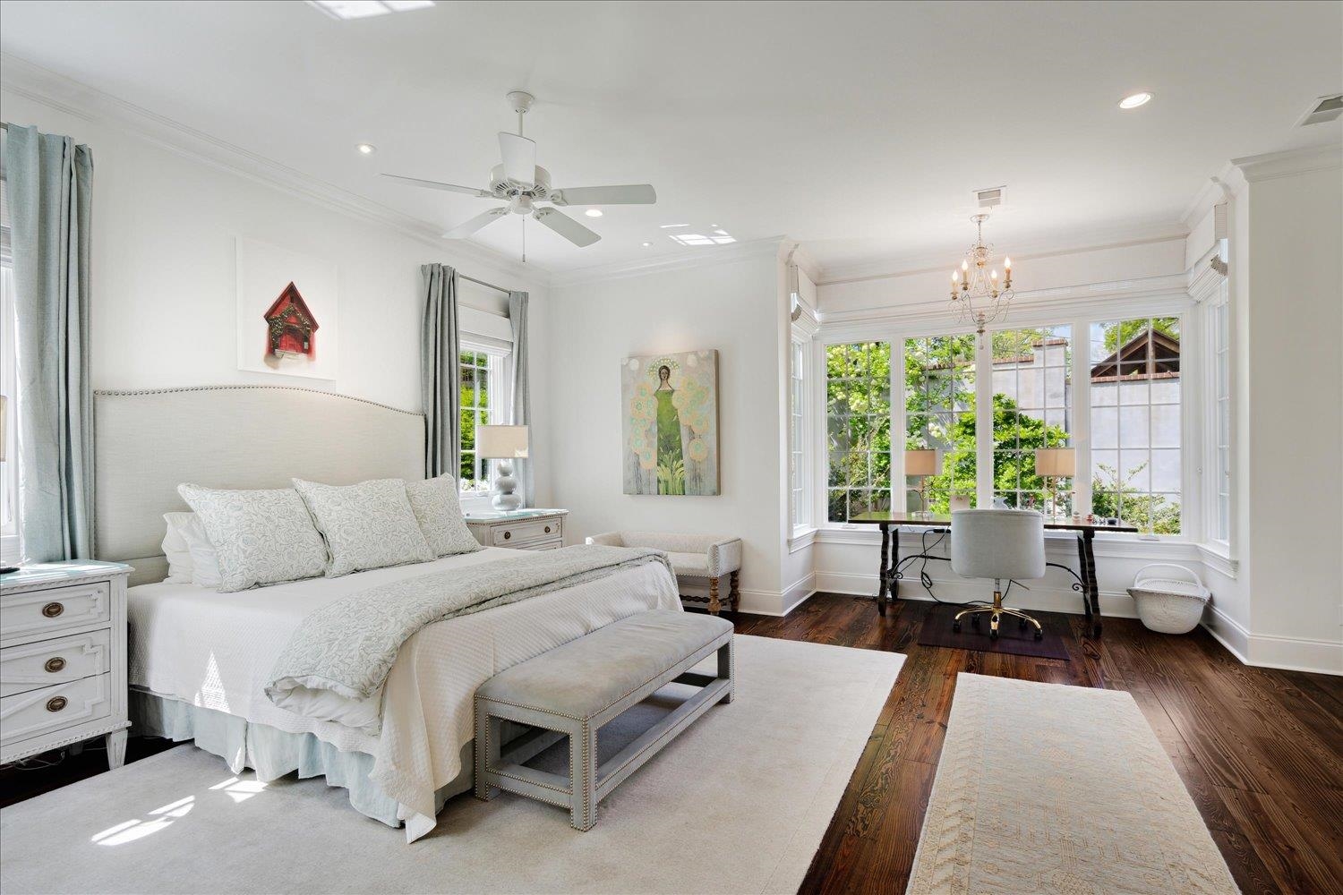 19 BELLEAIR DR