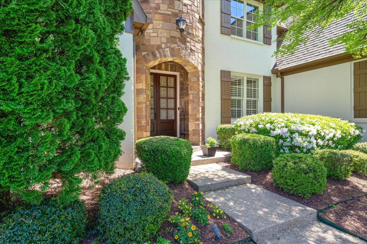 3196 WETHERBY DR