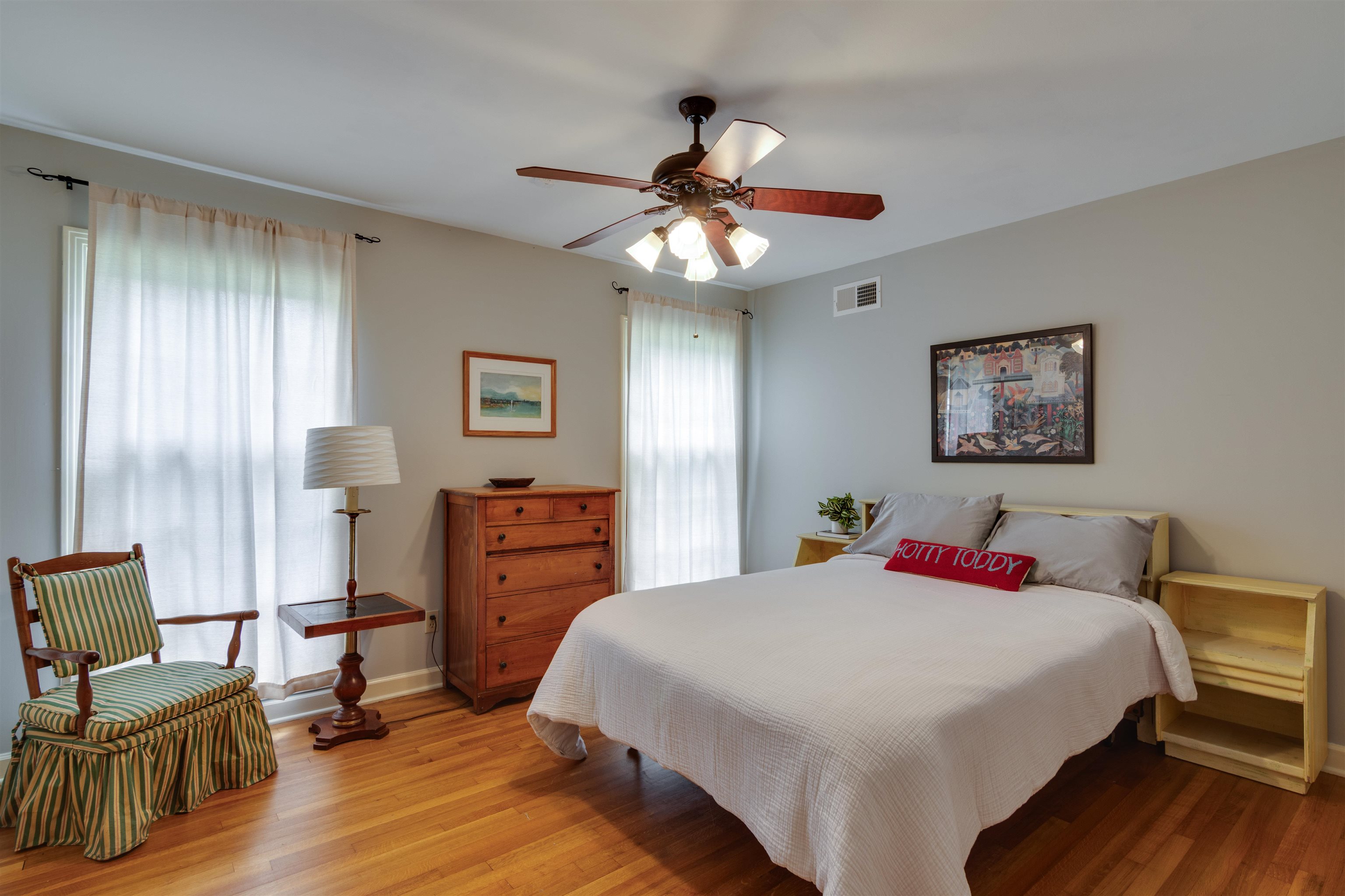 1755 POPLAR ESTATES PKY