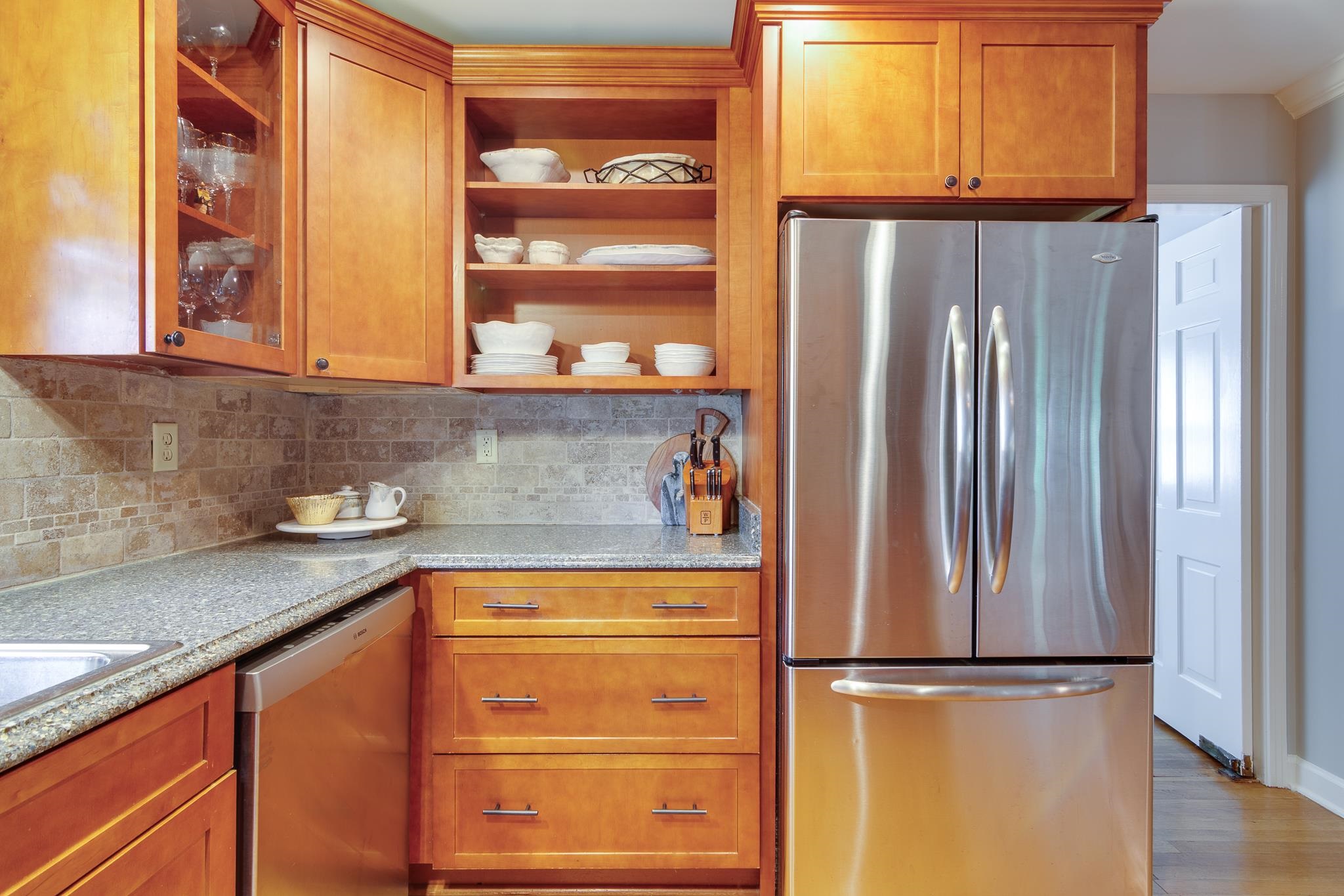 1755 POPLAR ESTATES PKY