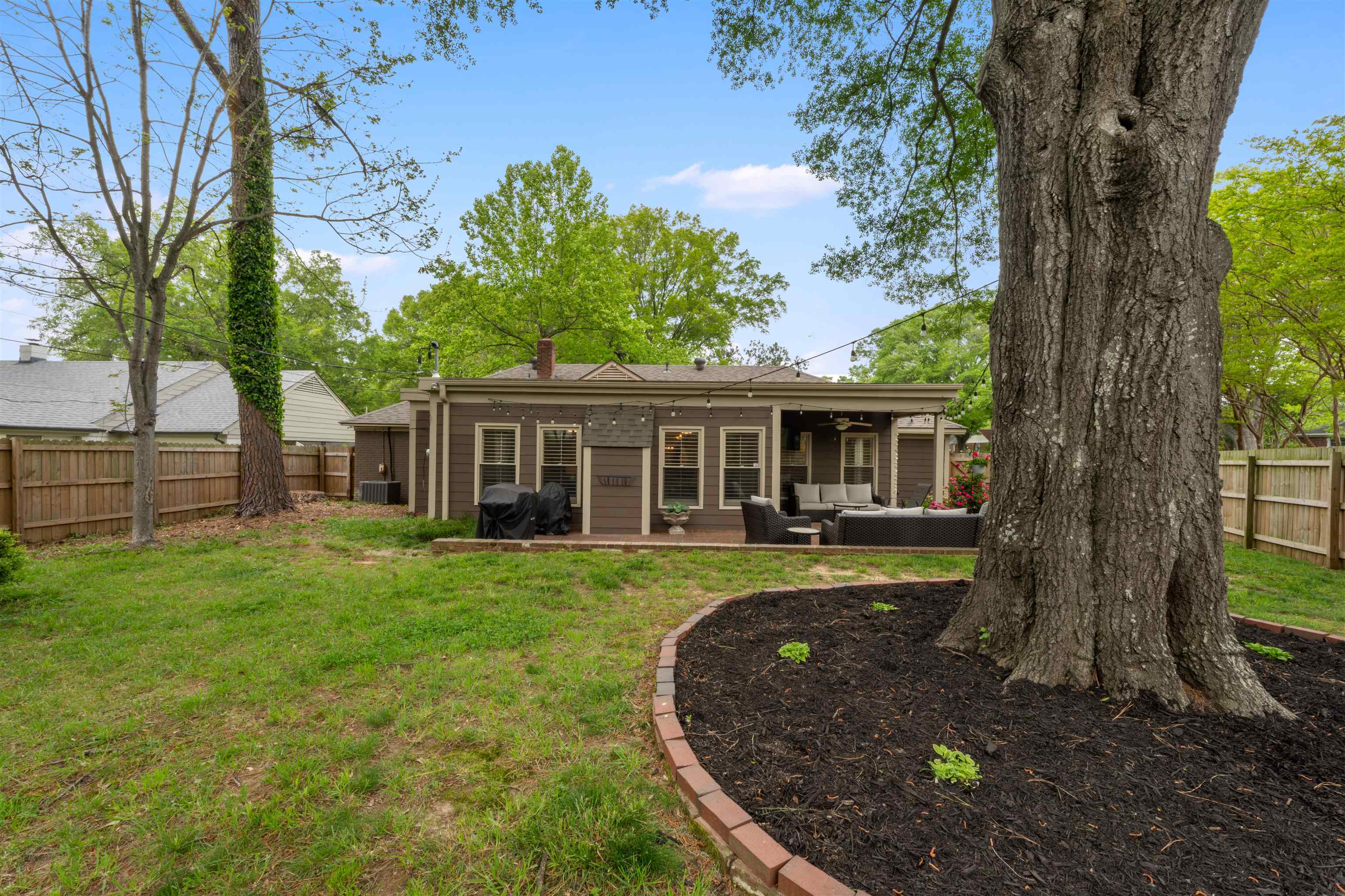 5383 CHICKASAW AVE