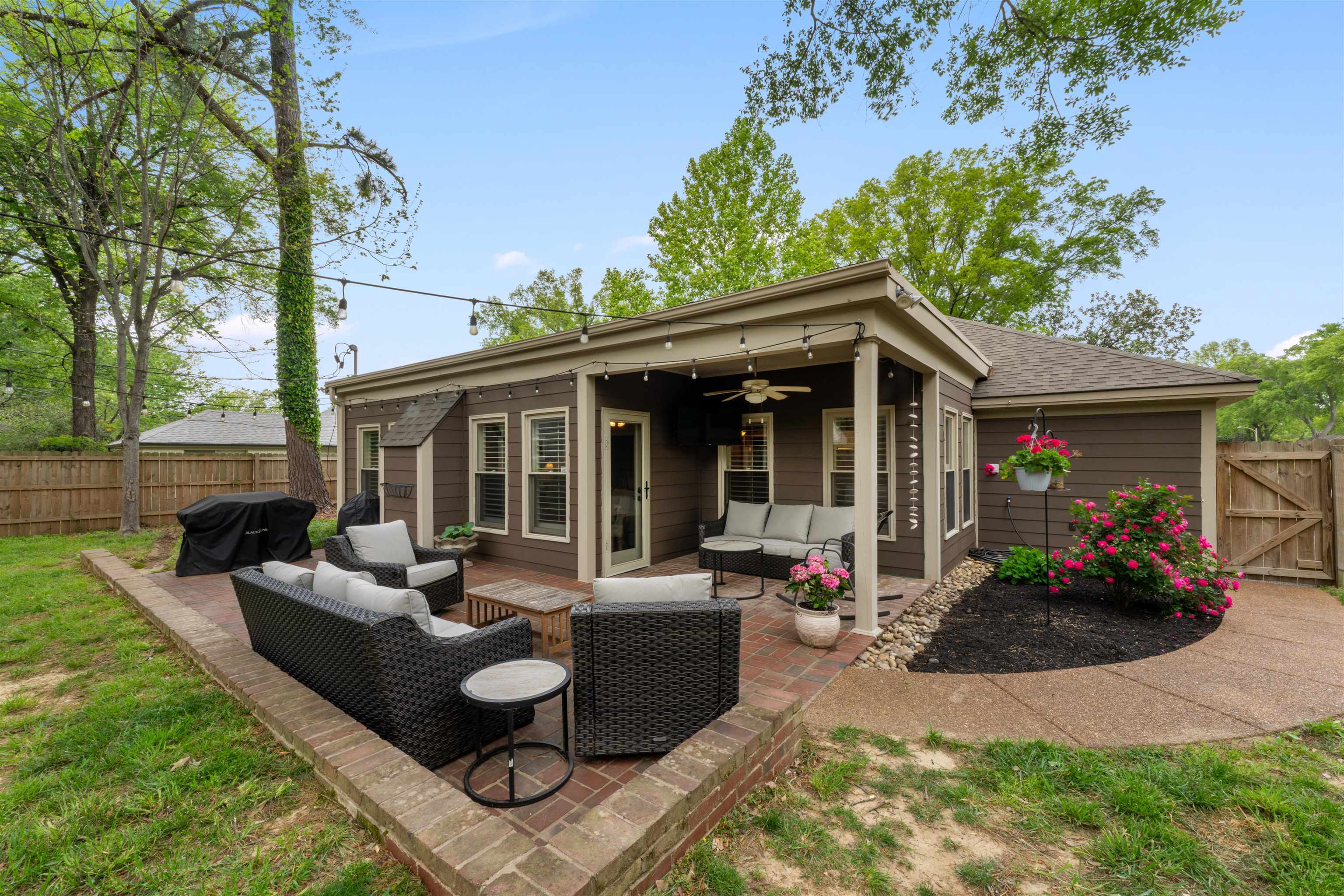 5383 CHICKASAW AVE