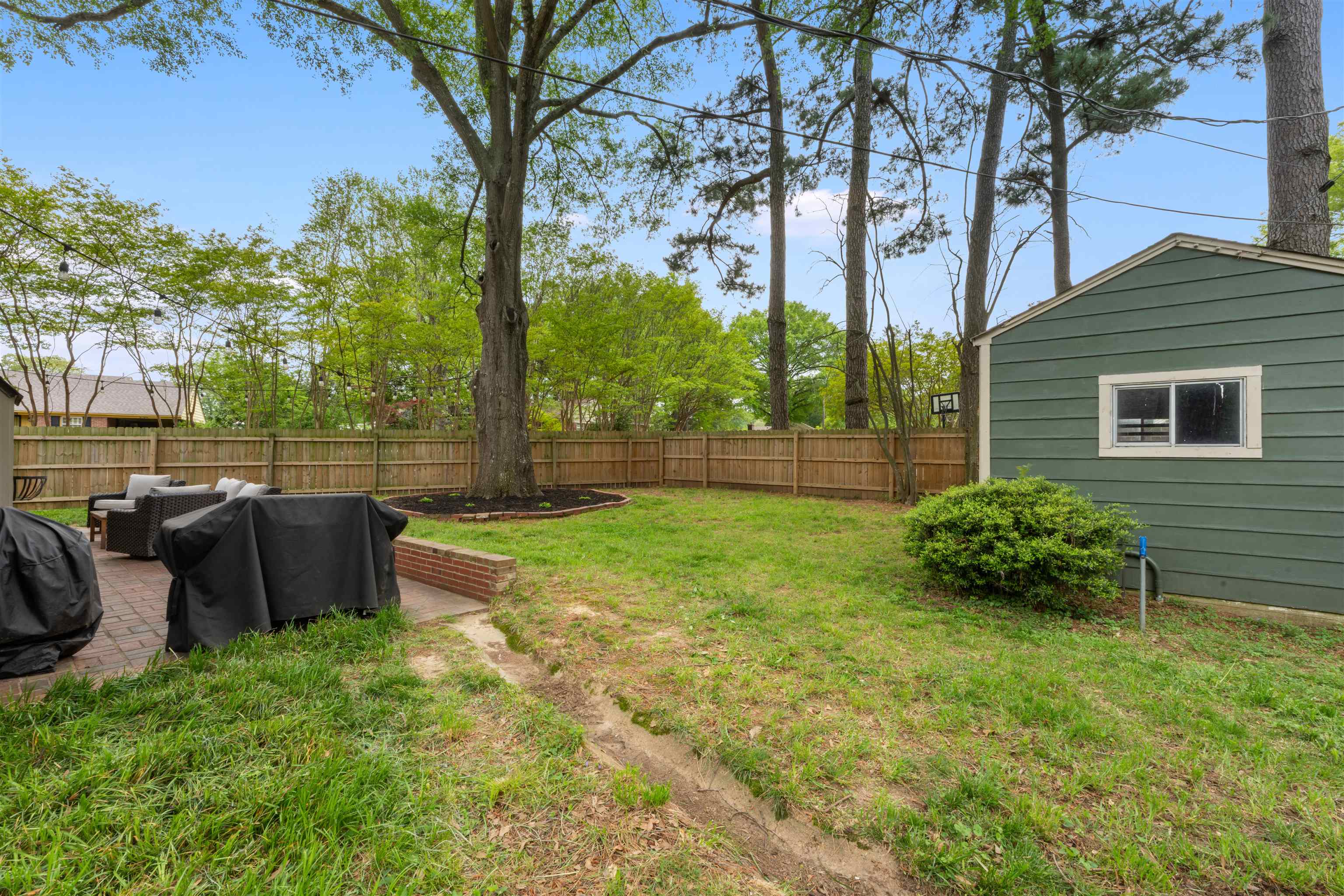 5383 CHICKASAW AVE