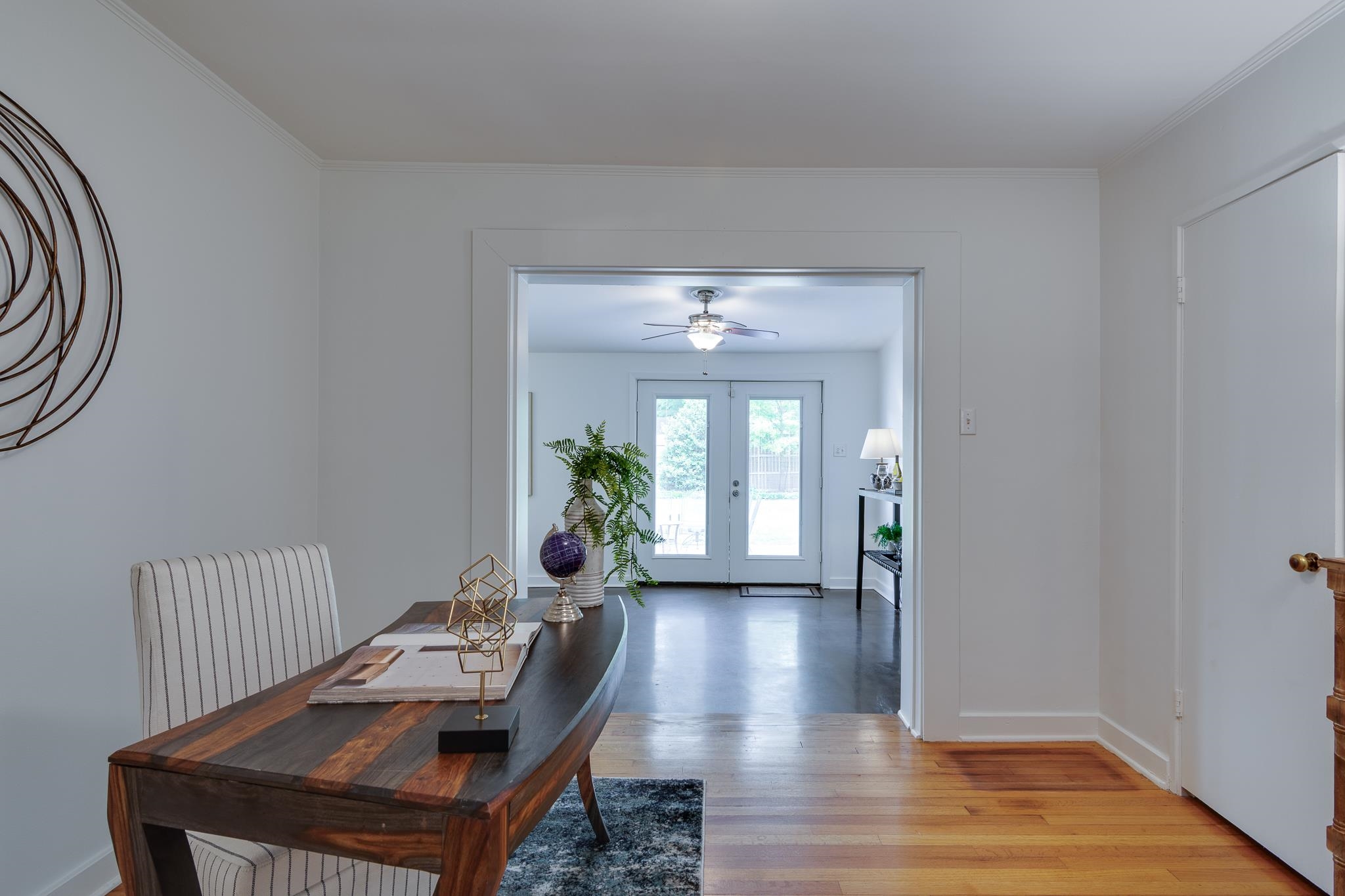 4460 CHARLESWOOD AVE