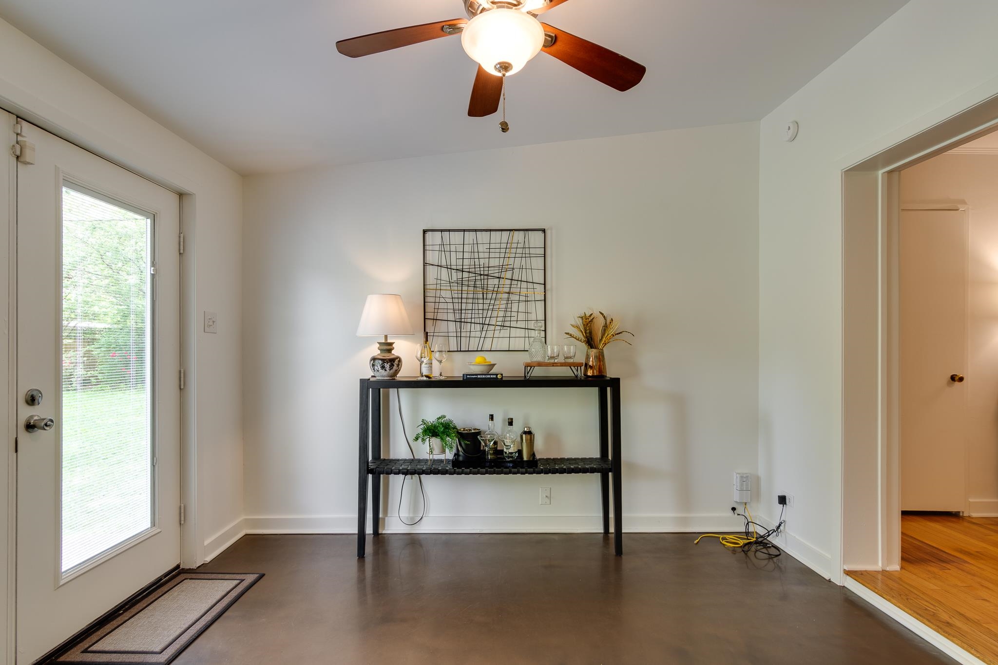 4460 CHARLESWOOD AVE