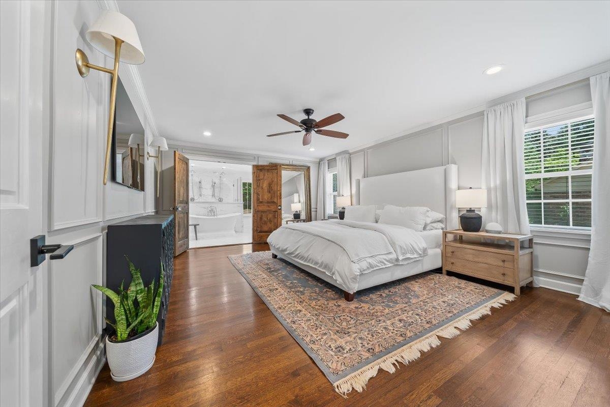 2056 HICKORY CREST DR