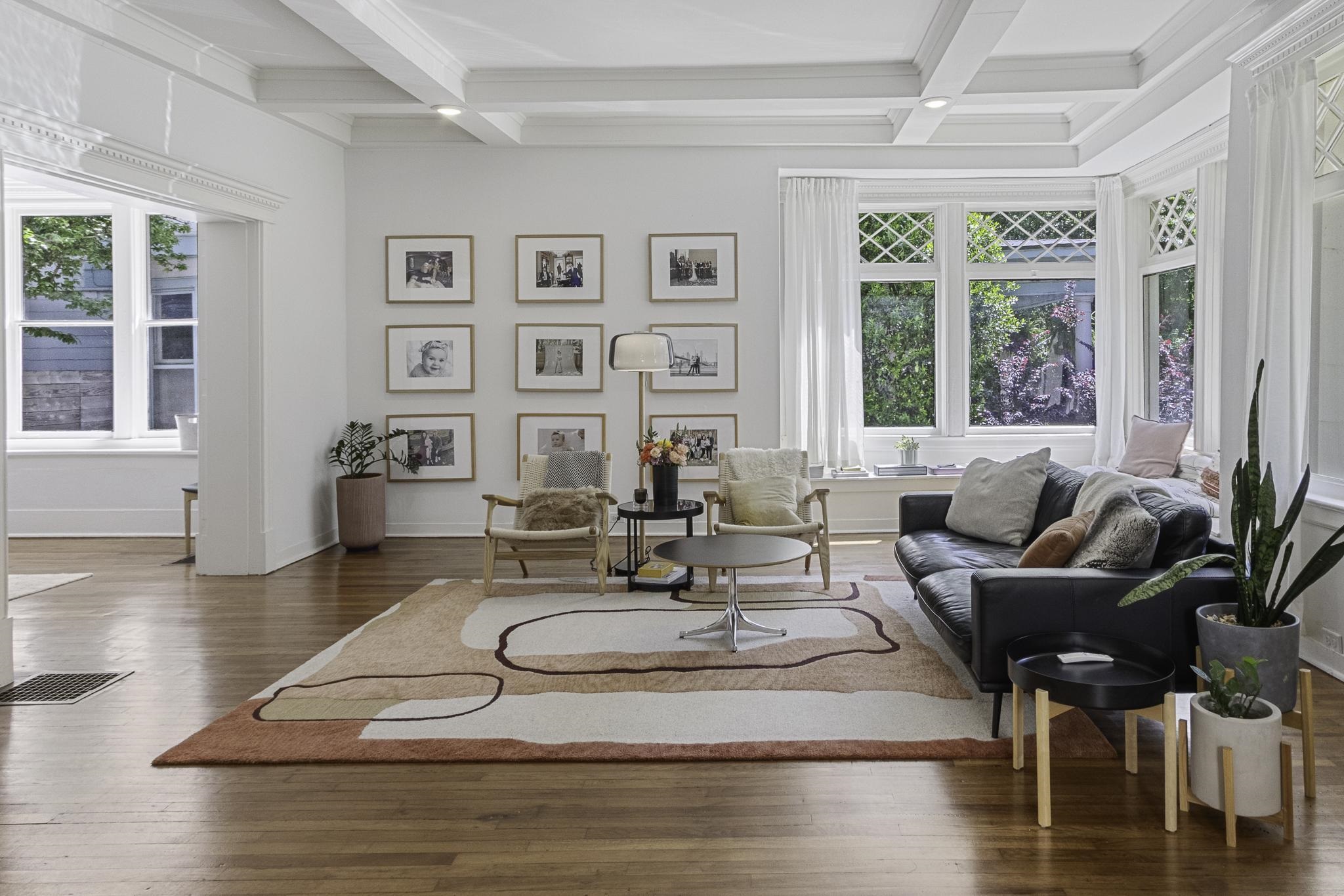 1640 EASTMORELAND AVE