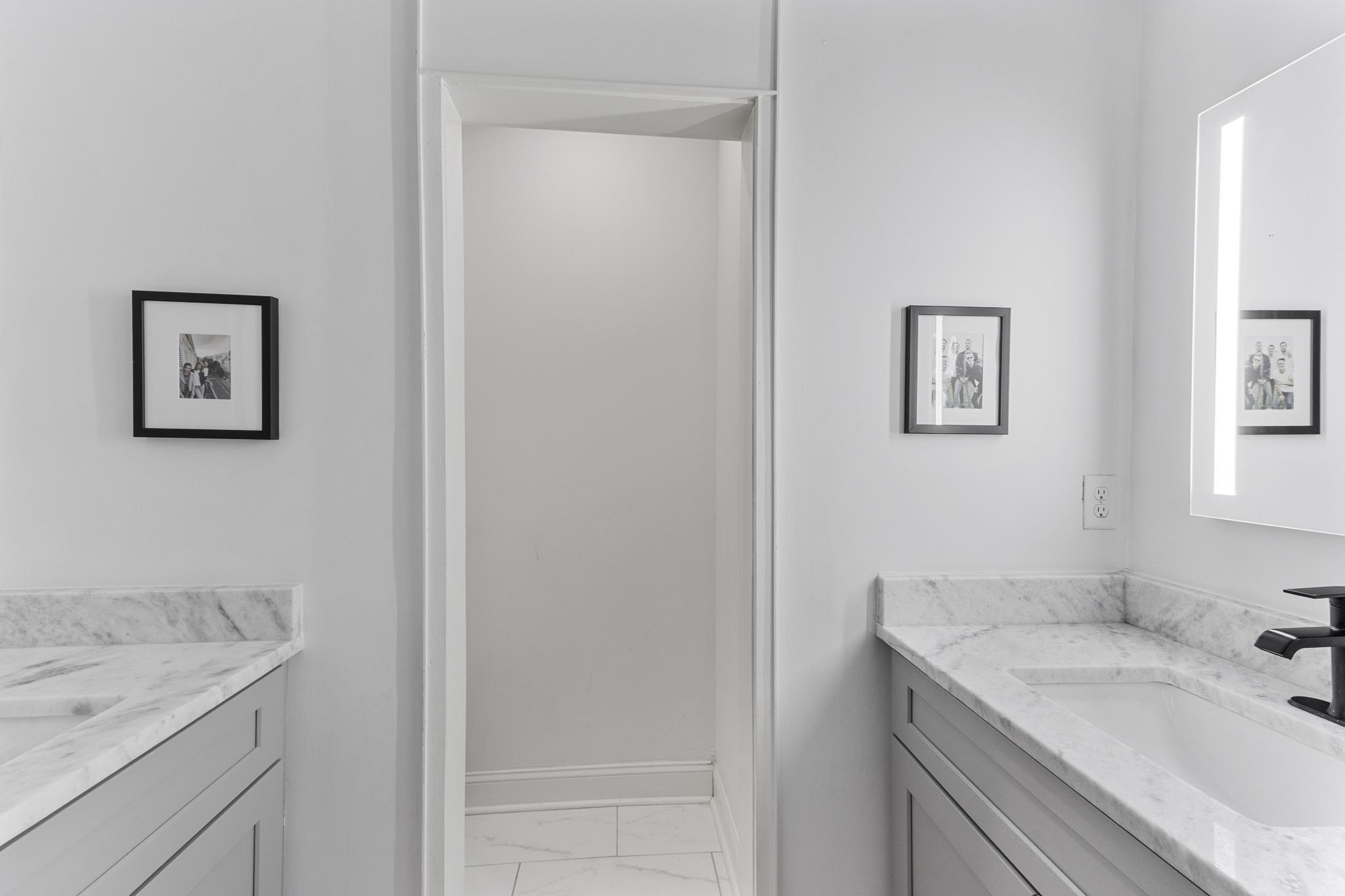 1640 EASTMORELAND AVE