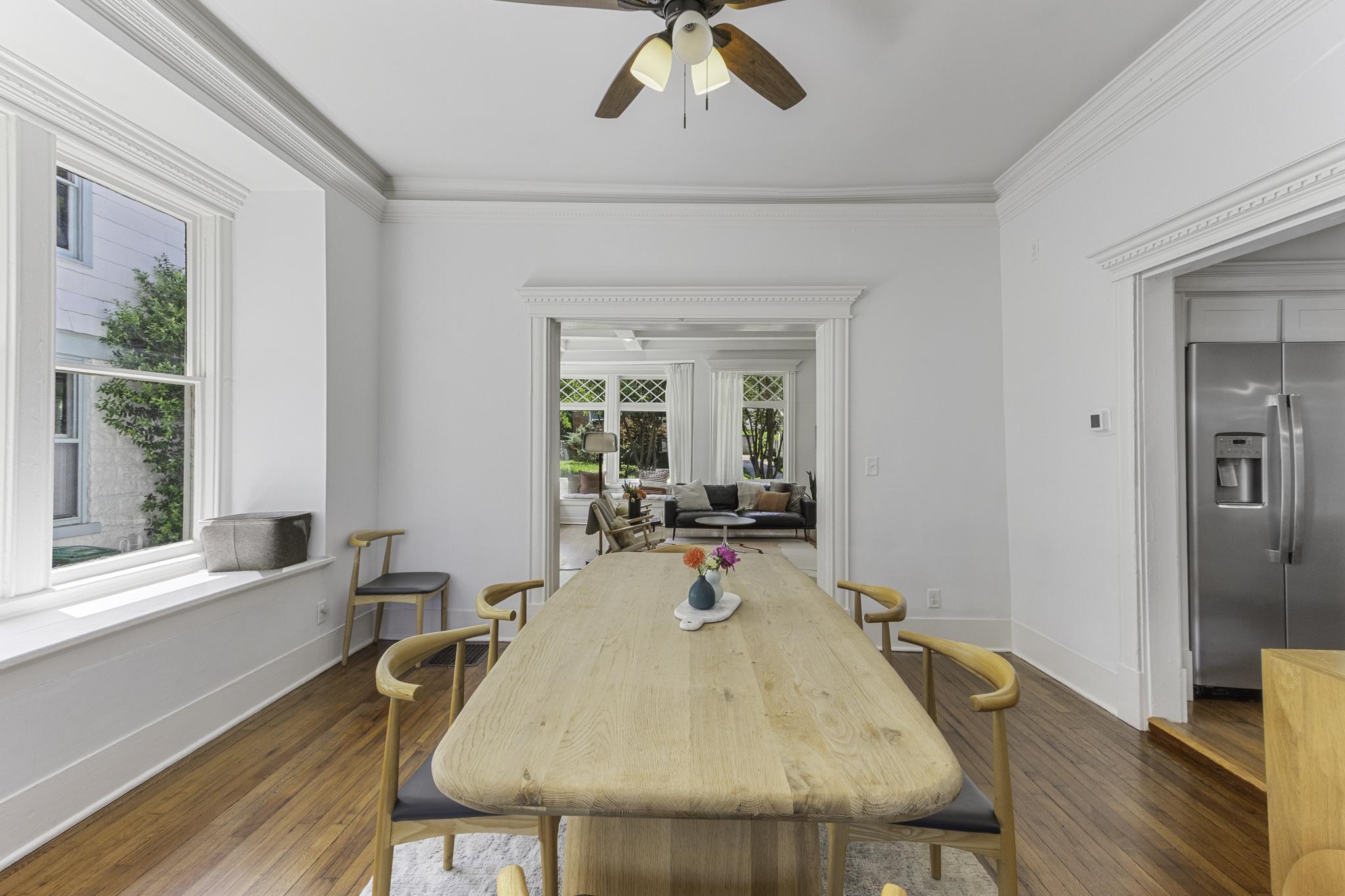 1640 EASTMORELAND AVE